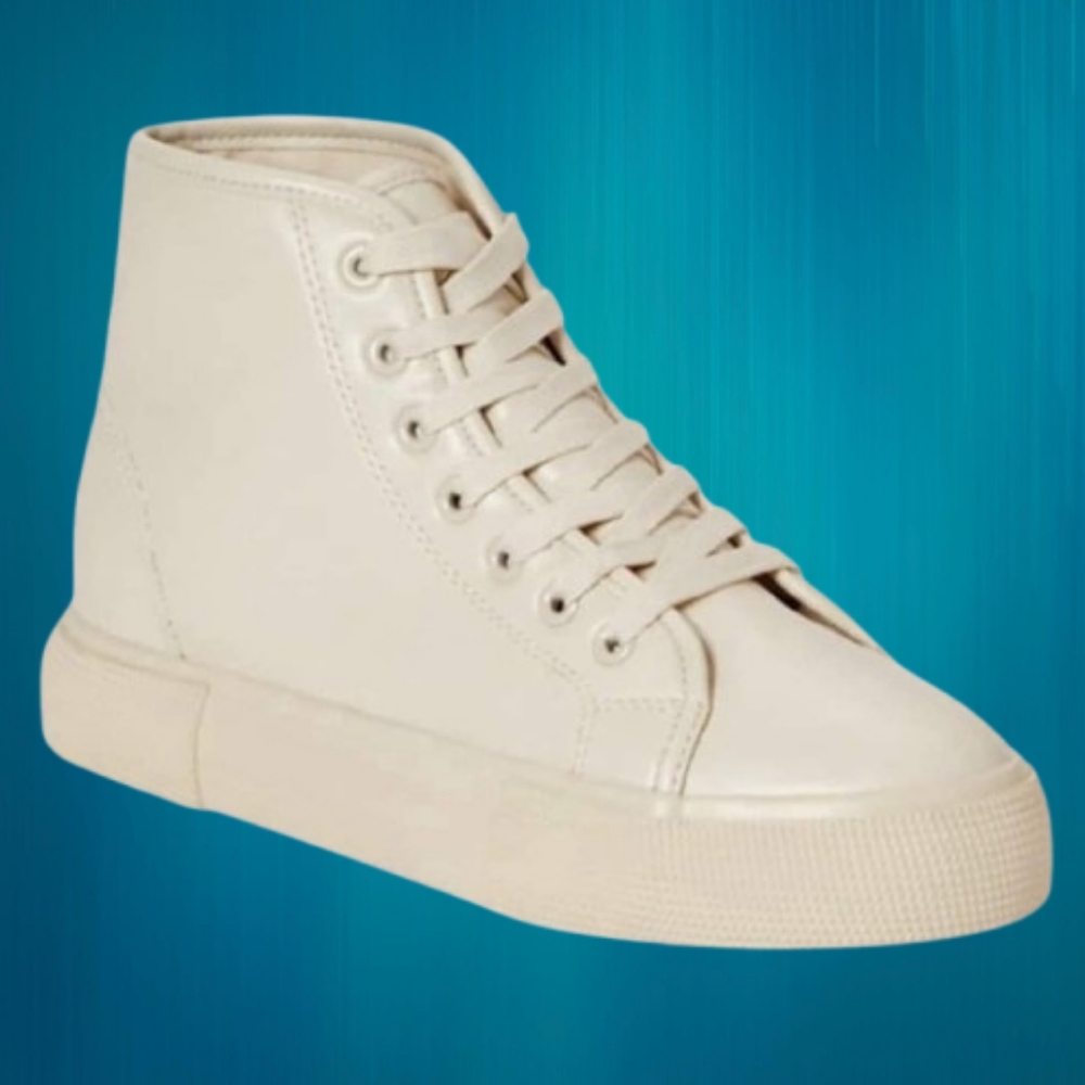 New JustFab Sneakers Size 9 - Picture 6 of 6